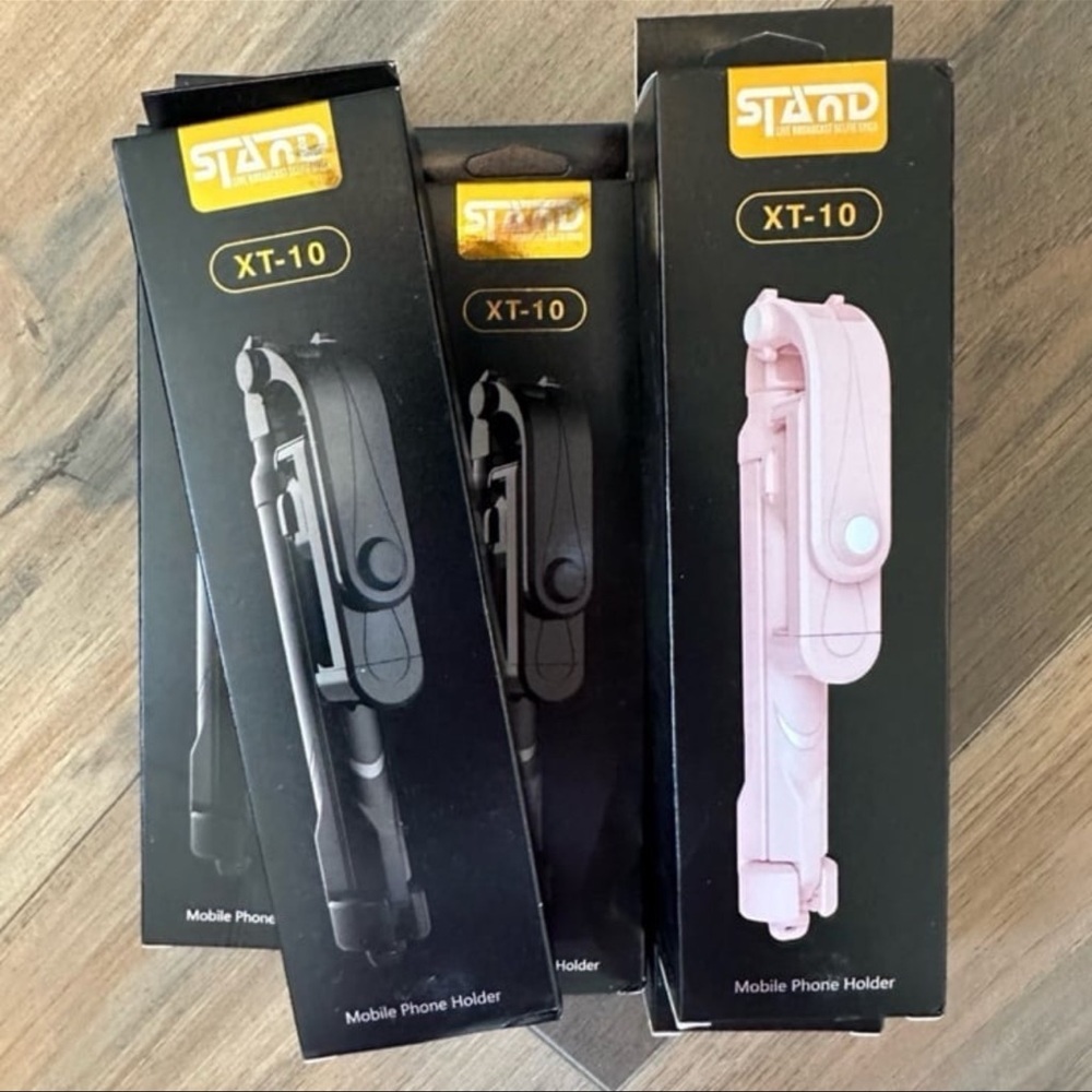 5 for $20🫟🛍️🔵 Wireless Bluetooth Tripod Smartphone Selfie Sticks. NIB